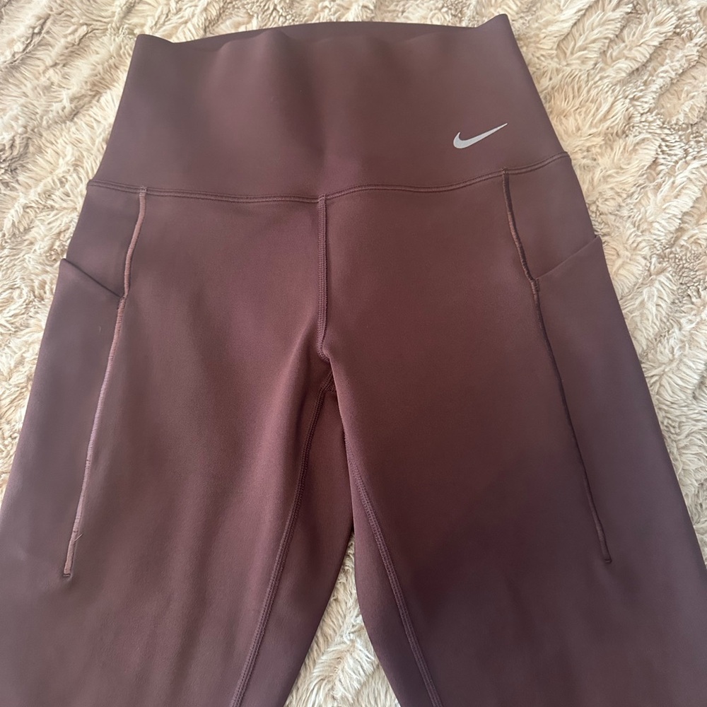 Nike Universa Chocolate Brown Leggings